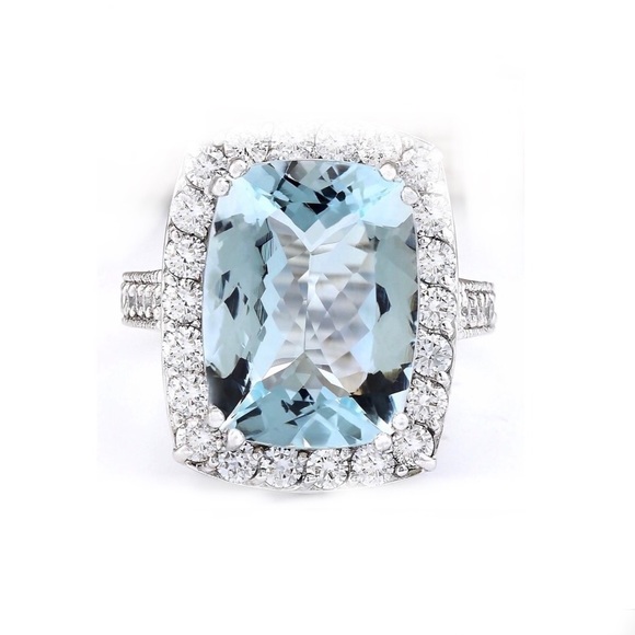 Jewelry - 6.39 CT Aquamarine With Accent Diamonds Ring